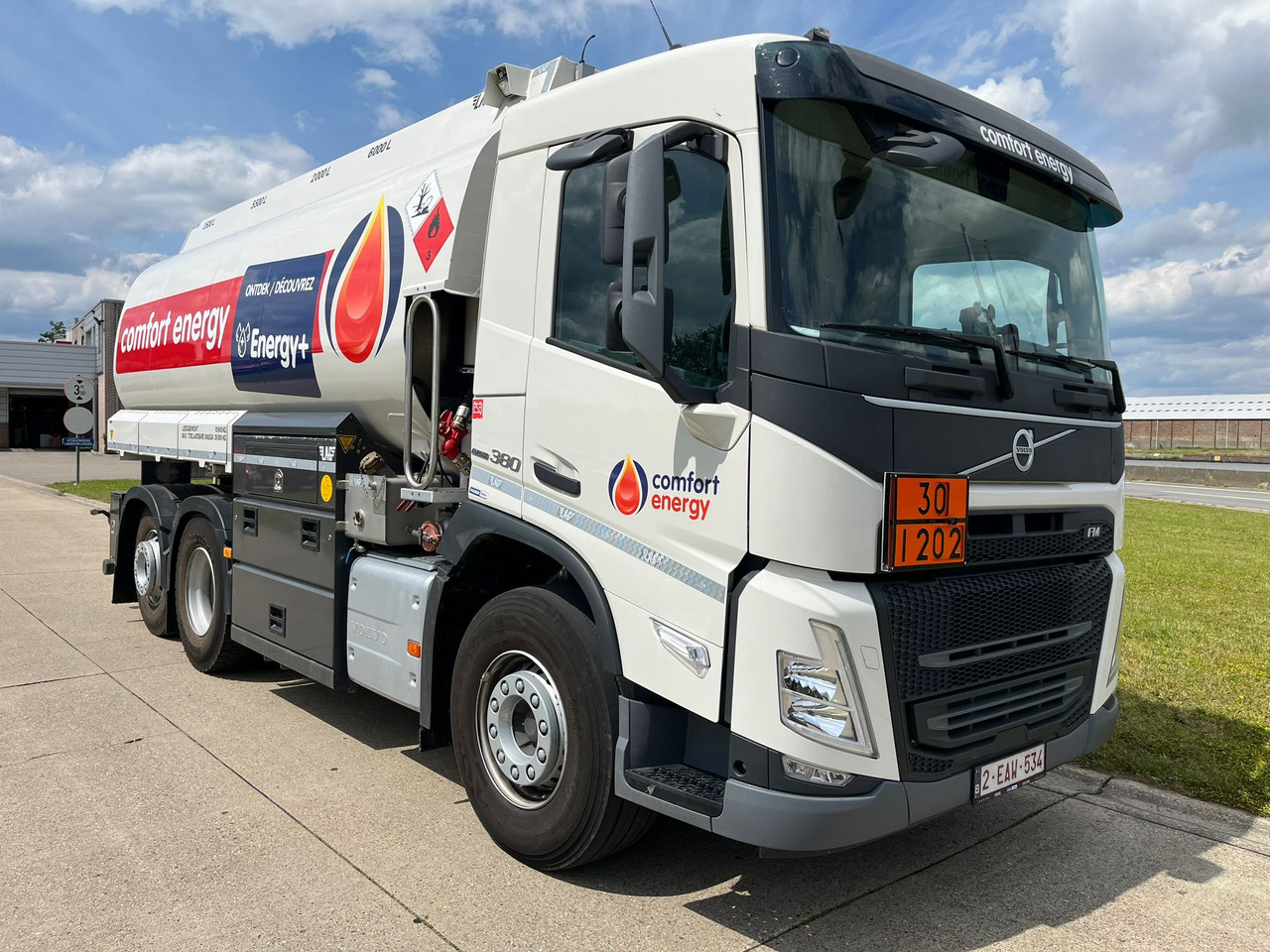 VOLVO FM - Camião cisterna: foto 5 VOLVO FM - Camião cisterna: foto 5