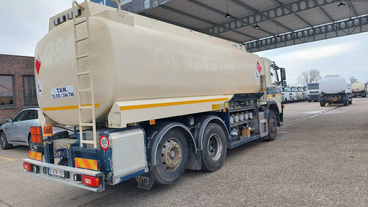 Locação financeira de VOLVO FM VOLVO FM: foto 7