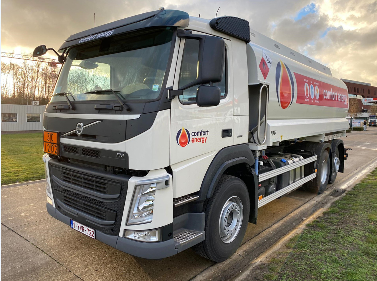 VOLVO FM - Camião cisterna: foto 1 VOLVO FM - Camião cisterna: foto 1