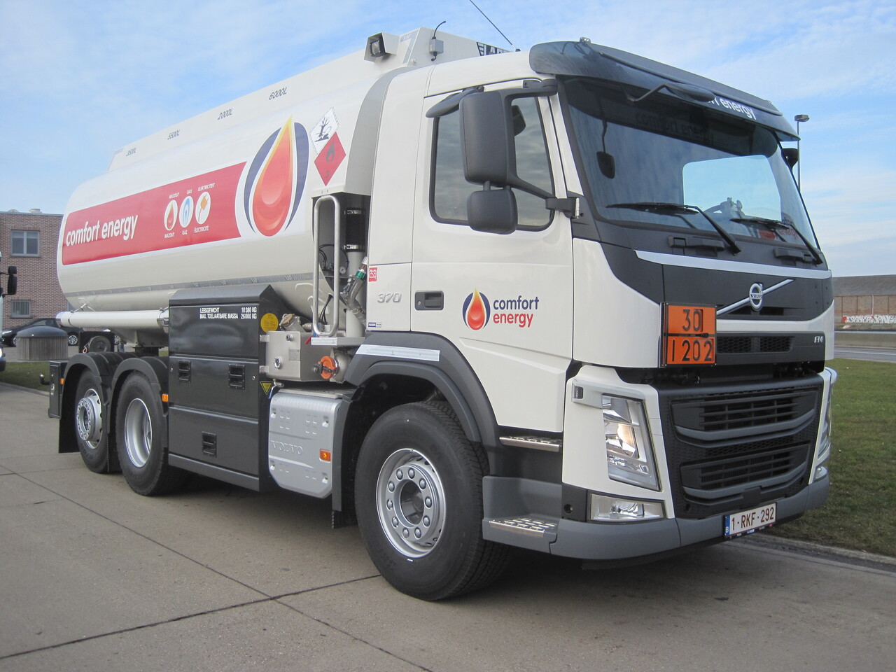 VOLVO FM - Camião cisterna: foto 4 VOLVO FM - Camião cisterna: foto 4