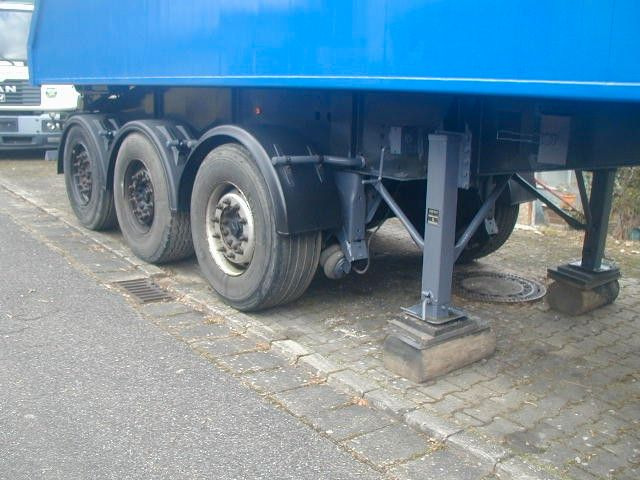 Schwarzmüller HKS3 - Semi-reboque basculante: foto 2 Schwarzmüller HKS3 - Semi-reboque basculante: foto 2