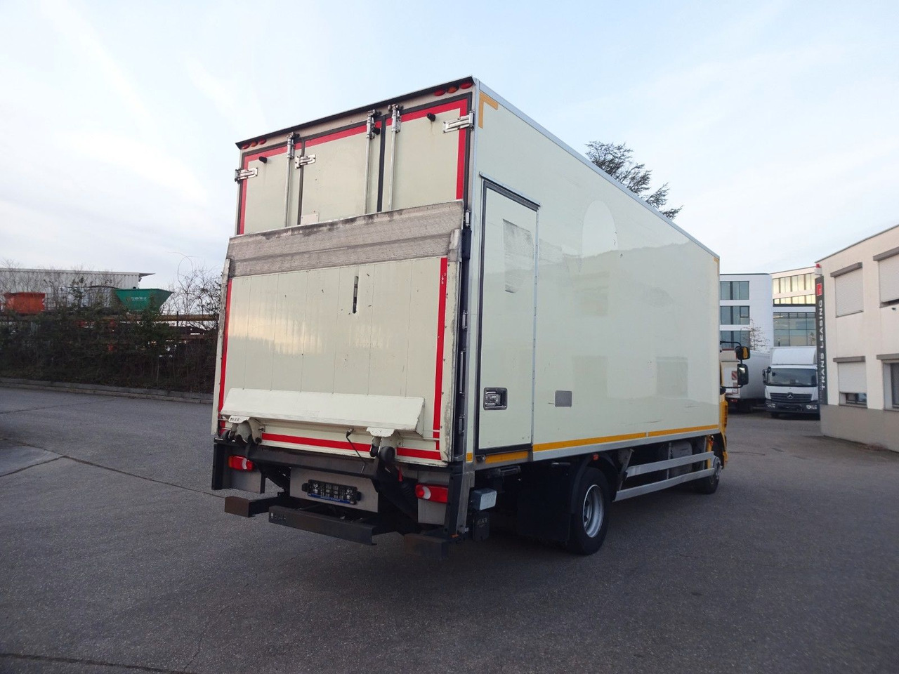 DAF LF 230, 12 T, LBW, Türen, Klima, Automat, Kamera - Camião furgão: foto 5 DAF LF 230, 12 T, LBW, Türen, Klima, Automat, Kamera - Camião furgão: foto 5