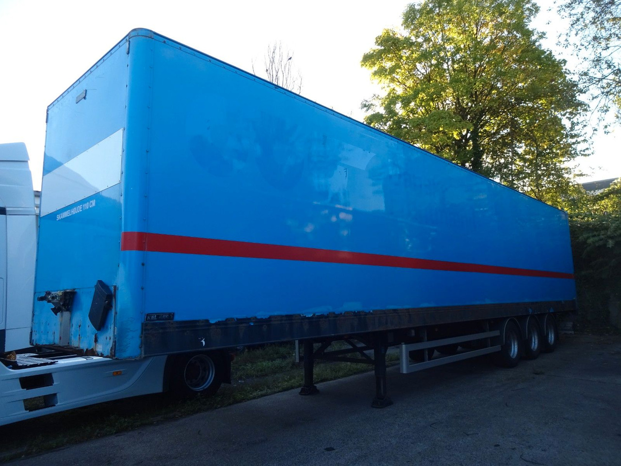 Kel-Berg 3 x Koffer, Doppelstock mit Balken - Semi-reboque furgão: foto 3 Kel-Berg 3 x Koffer, Doppelstock mit Balken - Semi-reboque furgão: foto 3