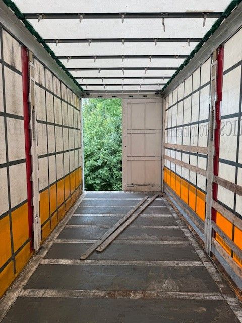 Locação financeira de  Krone 2 x WB 7,82 Jumbo, Hubdach, Edscha + Anh. Tandem Krone 2 x WB 7,82 Jumbo, Hubdach, Edscha + Anh. Tandem: foto 12