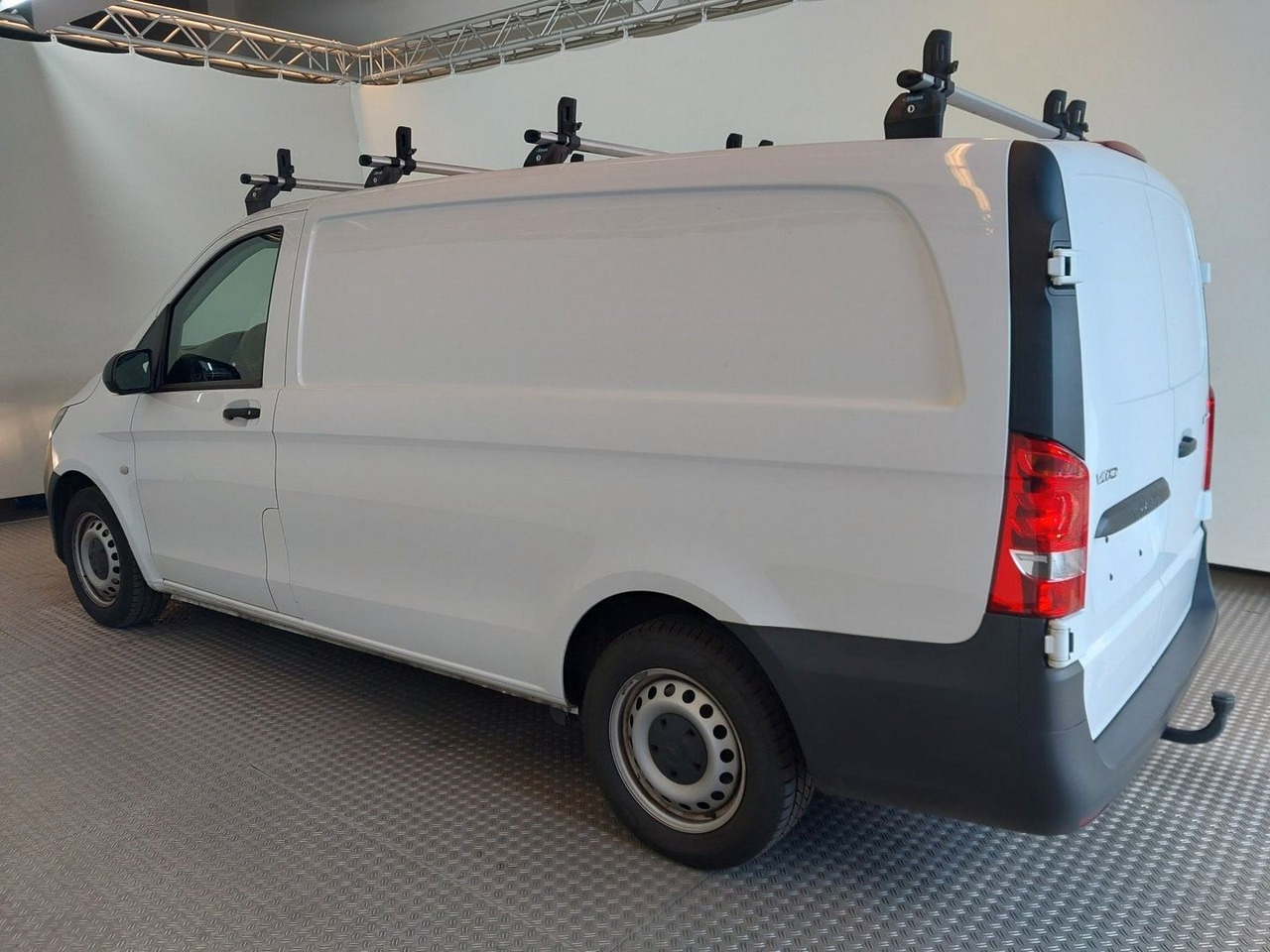 Mercedes-Benz Vito Kasten 114 CDI lang,Klima,AHK,Regale,Kamera - Furgão compacto: foto 5 Mercedes-Benz Vito Kasten 114 CDI lang,Klima,AHK,Regale,Kamera - Furgão compacto: foto 5