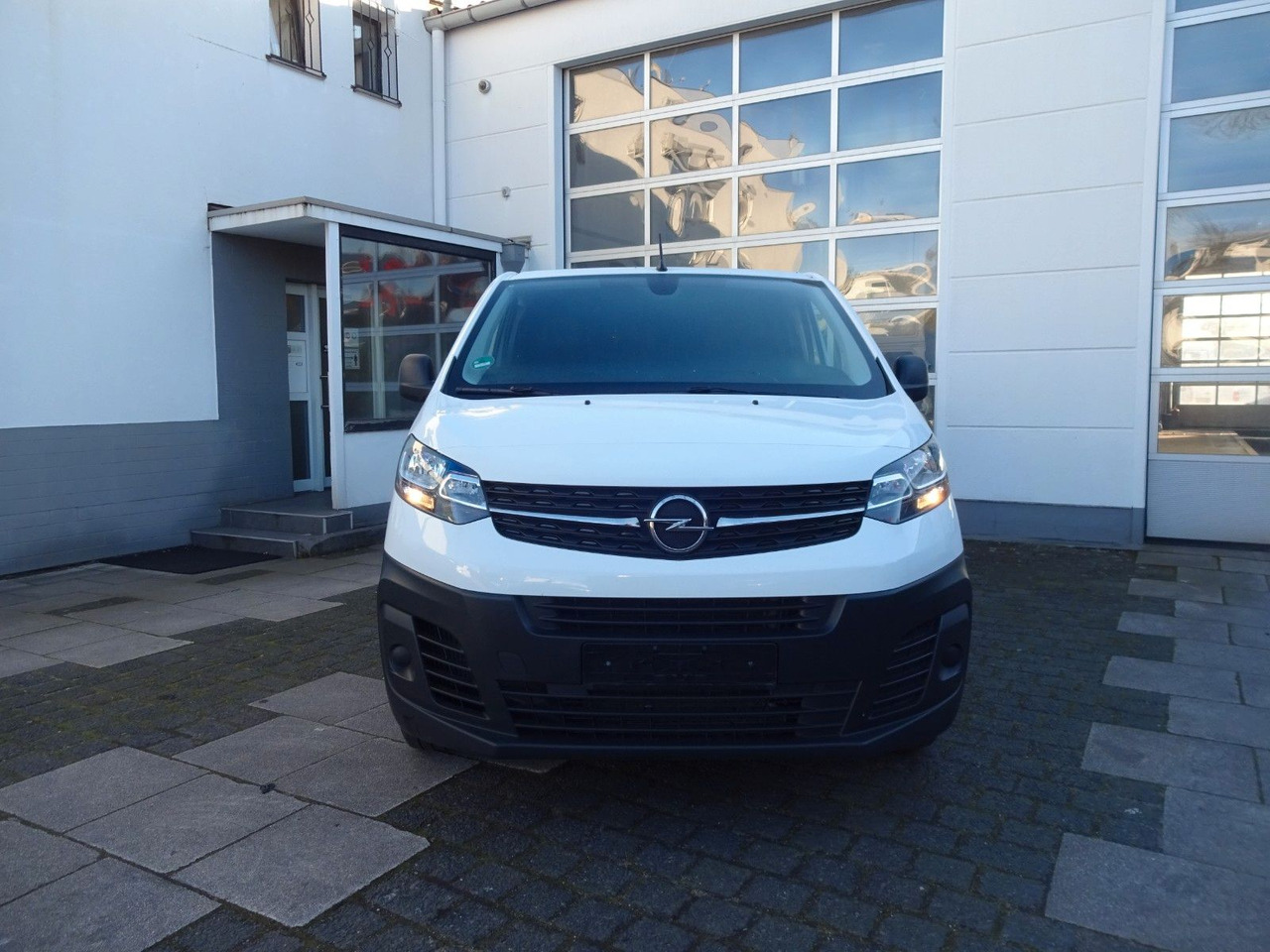 Opel 50 x Vivaro Kasten, L1H1, Klima, PDC, Tempomat - Furgão compacto: foto 4 Opel 50 x Vivaro Kasten, L1H1, Klima, PDC, Tempomat - Furgão compacto: foto 4