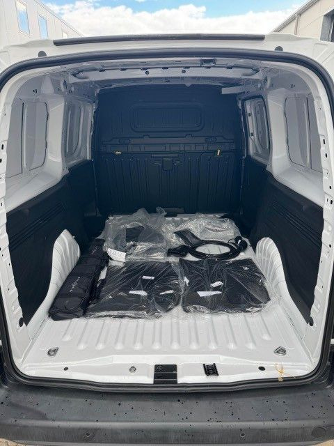 Peugeot 2 Partner Premium Elektro, L3H1, 100 kW, Kamera - Furgão compacto, Carrinha elétrica: foto 5 Peugeot 2 Partner Premium Elektro, L3H1, 100 kW, Kamera - Furgão compacto, Carrinha elétrica: foto 5