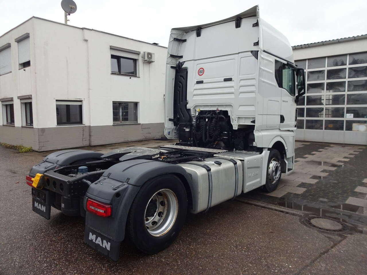 MAN 3 x TGX 18.470, XXL, Intarder, ACC, 2 x Tank - Tractor: foto 5 MAN 3 x TGX 18.470, XXL, Intarder, ACC, 2 x Tank - Tractor: foto 5