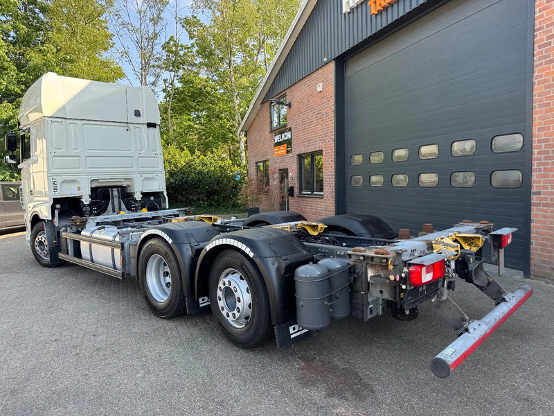 DAF XF 480 6X2 SSC FAN BDF Retarder 2x AHK Lenkachse Standairco - Camião transportador de contêineres/ Caixa móvel: foto 3 DAF XF 480 6X2 SSC FAN BDF Retarder 2x AHK Lenkachse Standairco - Camião transportador de contêineres/ Caixa móvel: foto 3