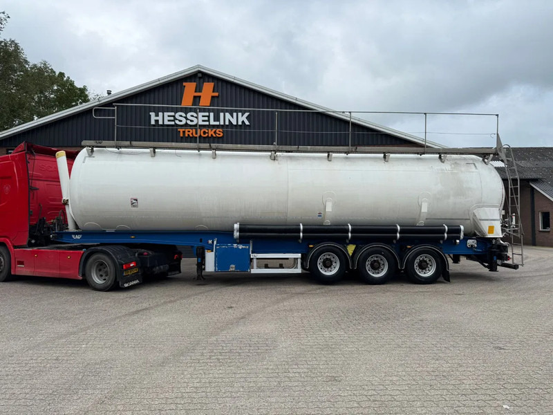 LAG 0-3-TI 60.000 Kippsilo Only food use! 24V SELF Support Liftas - Semi-reboque cisterna: foto 3 LAG 0-3-TI 60.000 Kippsilo Only food use! 24V SELF Support Liftas - Semi-reboque cisterna: foto 3