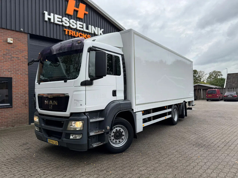 MAN TGS 26.320 Koffer Stuuras AHK 2500KG LBW 580.347KM! NL Truck - Camião furgão: foto 1 MAN TGS 26.320 Koffer Stuuras AHK 2500KG LBW 580.347KM! NL Truck - Camião furgão: foto 1