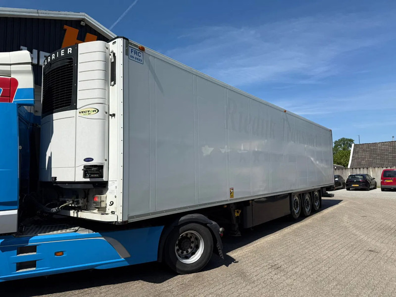 Semi-reboque isotérmico Schmitz Cargobull Carrier Vector 1850MT Multi Temp Alcoa 2x Liftas 250B 265H: foto 1