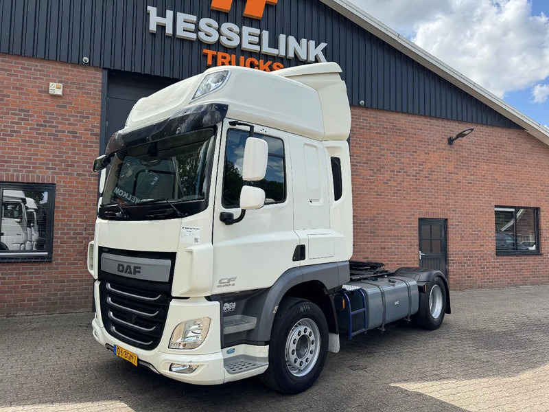 DAF CF 370 4X2 Space Cab Side ACC APK 10/2025 NL Truck - Tractor: foto 1 DAF CF 370 4X2 Space Cab Side ACC APK 10/2025 NL Truck - Tractor: foto 1