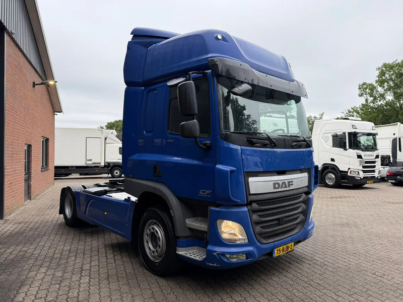 DAF CF 400 Space Cab side ACC 4x2 615.010KM NL-Truck - Tractor: foto 2 DAF CF 400 Space Cab side ACC 4x2 615.010KM NL-Truck - Tractor: foto 2