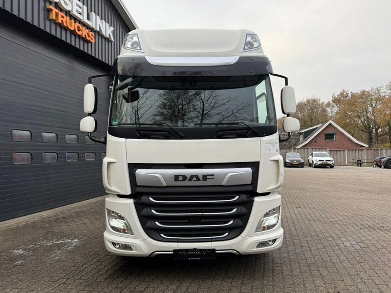 DAF CF 450 4X2 Space Cab LED Retarder Alcoa dura Bright 296.210 KM! German truck - Tractor: foto 5 DAF CF 450 4X2 Space Cab LED Retarder Alcoa dura Bright 296.210 KM! German truck - Tractor: foto 5