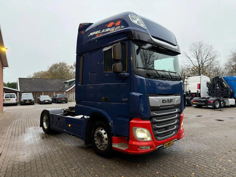 DAF XF 450 SSC Super Space LED Smarrttacho 2 Standairco Leer NL Truck - Tractor: foto 2 DAF XF 450 SSC Super Space LED Smarrttacho 2 Standairco Leer NL Truck - Tractor: foto 2