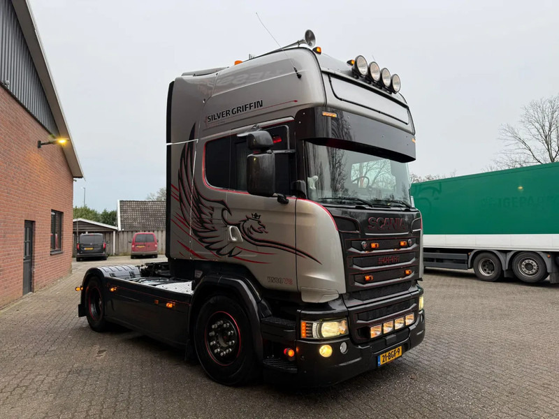 Scania R580 V8 Silver Griffin 033/100 Original NL, Full air - Tractor: foto 5 Scania R580 V8 Silver Griffin 033/100 Original NL, Full air - Tractor: foto 5