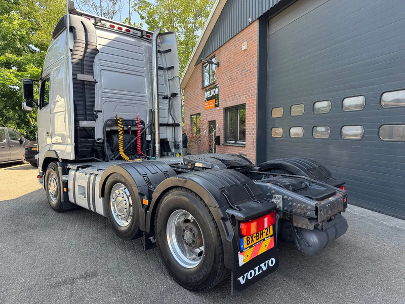 Volvo FH 16.600 6X2 Globetrotter XL Naafreductie Alcoa's NL Truck EURO 5 - Top condition - Tractor: foto 2 Volvo FH 16.600 6X2 Globetrotter XL Naafreductie Alcoa's NL Truck EURO 5 - Top condition - Tractor: foto 2