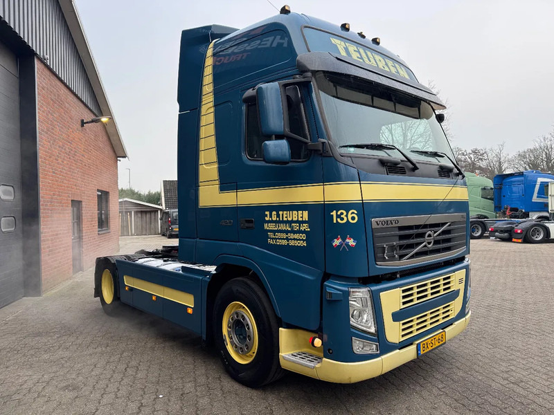 Volvo FH 420 Globetrotter XL 2X tank NL Truck APK 06/2025 - Tractor: foto 2 Volvo FH 420 Globetrotter XL 2X tank NL Truck APK 06/2025 - Tractor: foto 2