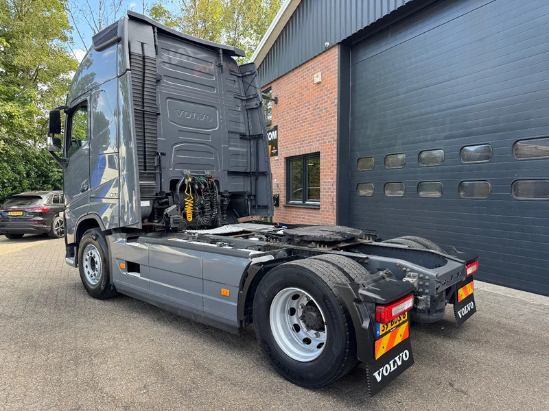 Volvo FH 460 Globetrotter XL I-Park Cool 2x tank VEB+ NL Truck - Tractor: foto 2 Volvo FH 460 Globetrotter XL I-Park Cool 2x tank VEB+ NL Truck - Tractor: foto 2