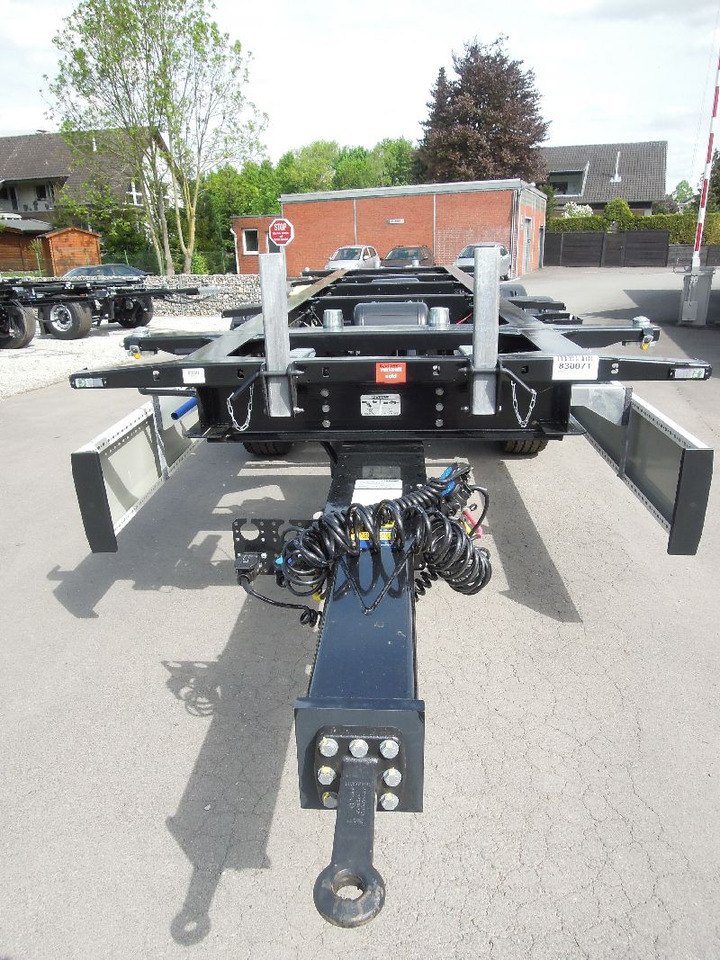Krone BDF-System, Standard mit Liftachse, ohne Zulassung - Reboque transportador de contêineres/ Caixa móvel: foto 4 Krone BDF-System, Standard mit Liftachse, ohne Zulassung - Reboque transportador de contêineres/ Caixa móvel: foto 4