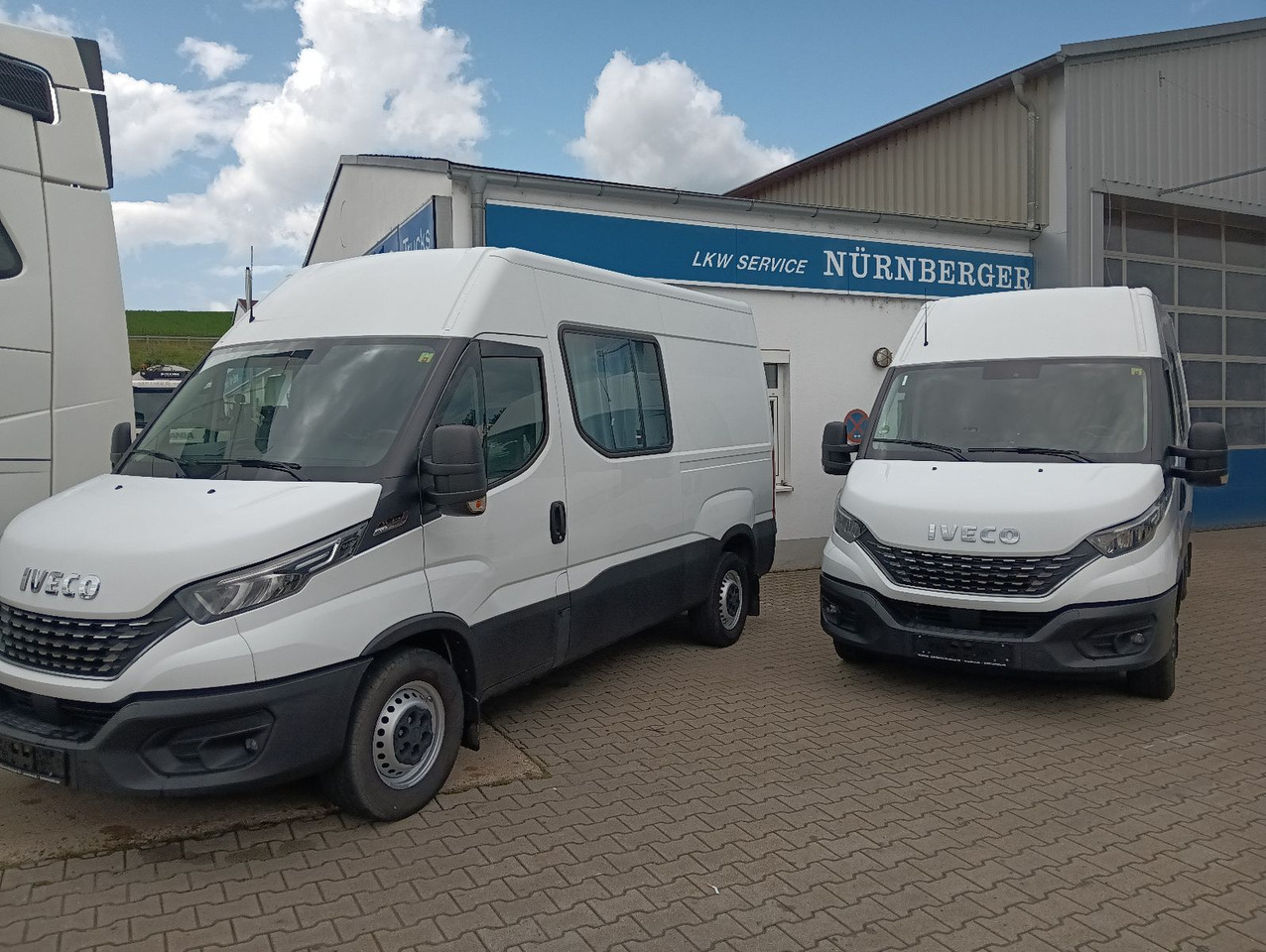 Iveco Daily Kasten HKa 35S21 V WB3520 AHK, Standheizun - Furgão: foto 5 Iveco Daily Kasten HKa 35S21 V WB3520 AHK, Standheizun - Furgão: foto 5