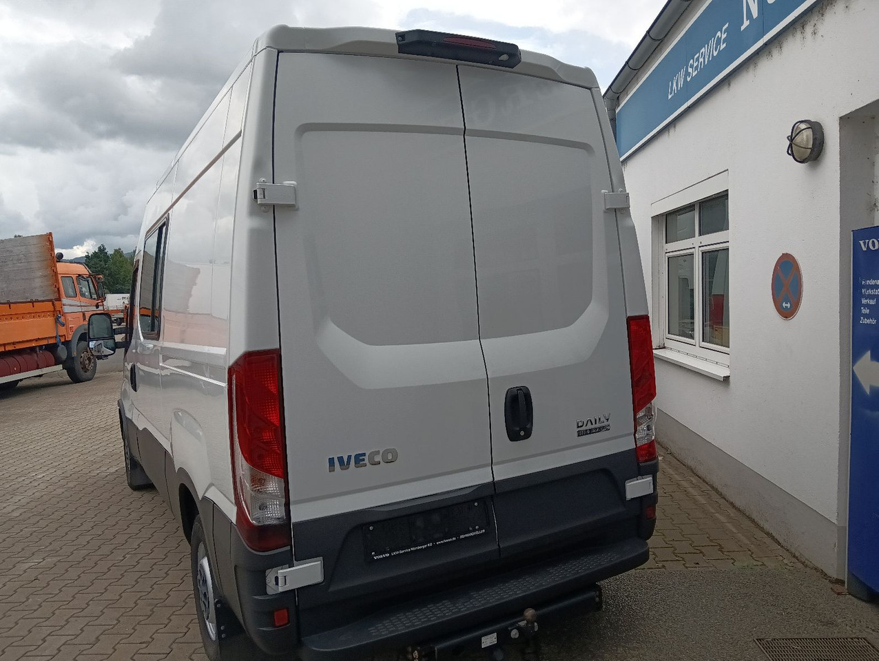 Furgão Iveco Daily Kasten HKa 35S21 V WB3520 AHK, Standheizun: foto 10