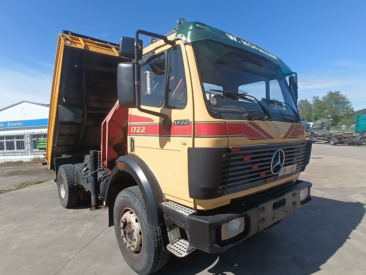 Mercedes-Benz SK 1722 AK 4x4 Blatt Schalter PalfingerPK10500A4 - Camião basculante, Camião grua: foto 3 Mercedes-Benz SK 1722 AK 4x4 Blatt Schalter PalfingerPK10500A4 - Camião basculante, Camião grua: foto 3