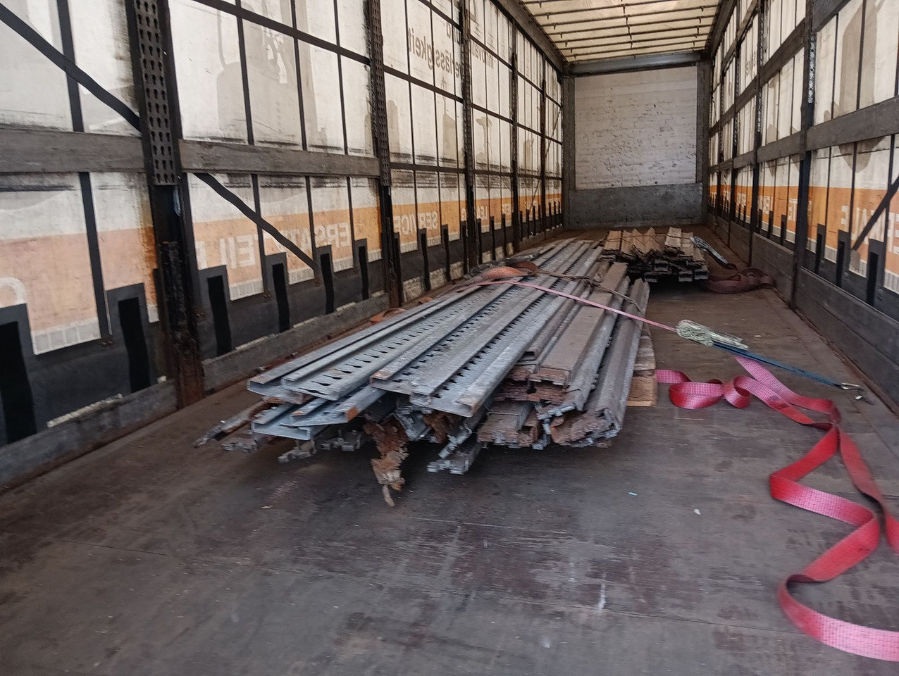 Schmitz Cargobull SCS24 DOPPELSTOCK HUBDACH Lift SAF 455/40R22,5 - Semi-reboque de lona: foto 2 Schmitz Cargobull SCS24 DOPPELSTOCK HUBDACH Lift SAF 455/40R22,5 - Semi-reboque de lona: foto 2