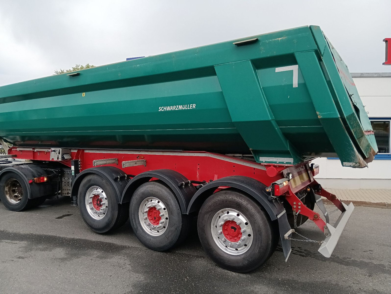 Schwarzmüller 3-A Stahlulde HARDOX ALCOA 25m3 SAF Lift 6180kg - Semi-reboque basculante: foto 3 Schwarzmüller 3-A Stahlulde HARDOX ALCOA 25m3 SAF Lift 6180kg - Semi-reboque basculante: foto 3