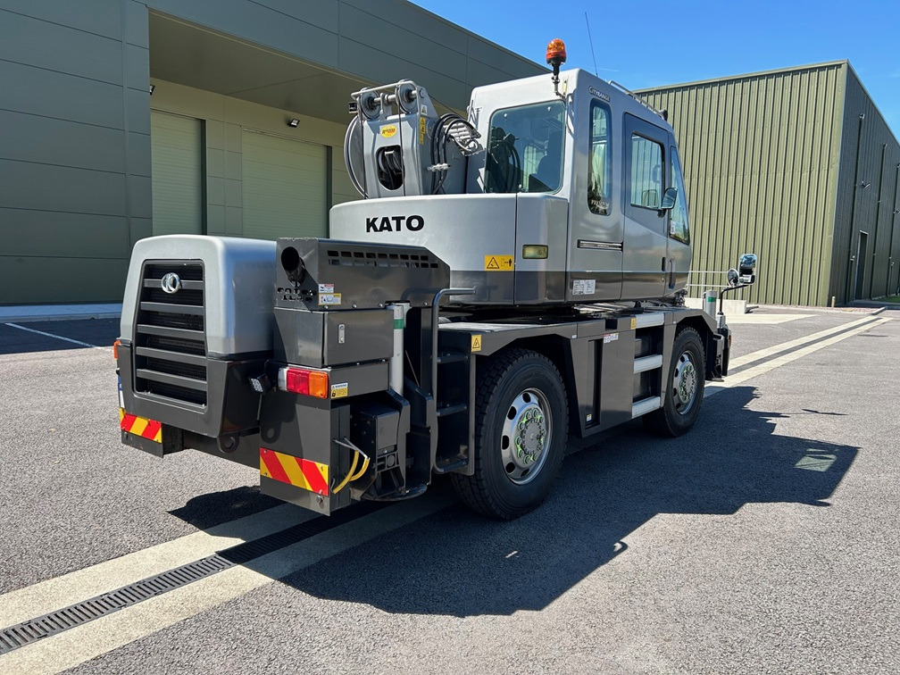 KATO 13 Ton City Crane with Only 6,822kms and 1,362 hours from New - Grua todo o terreno: foto 5 KATO 13 Ton City Crane with Only 6,822kms and 1,362 hours from New - Grua todo o terreno: foto 5