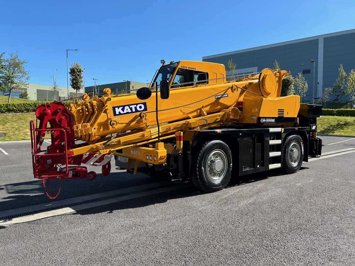 KATO CR-200Ri - 20 Ton City Crane - Like New Consition - Grua móvel: foto 3 KATO CR-200Ri - 20 Ton City Crane - Like New Consition - Grua móvel: foto 3