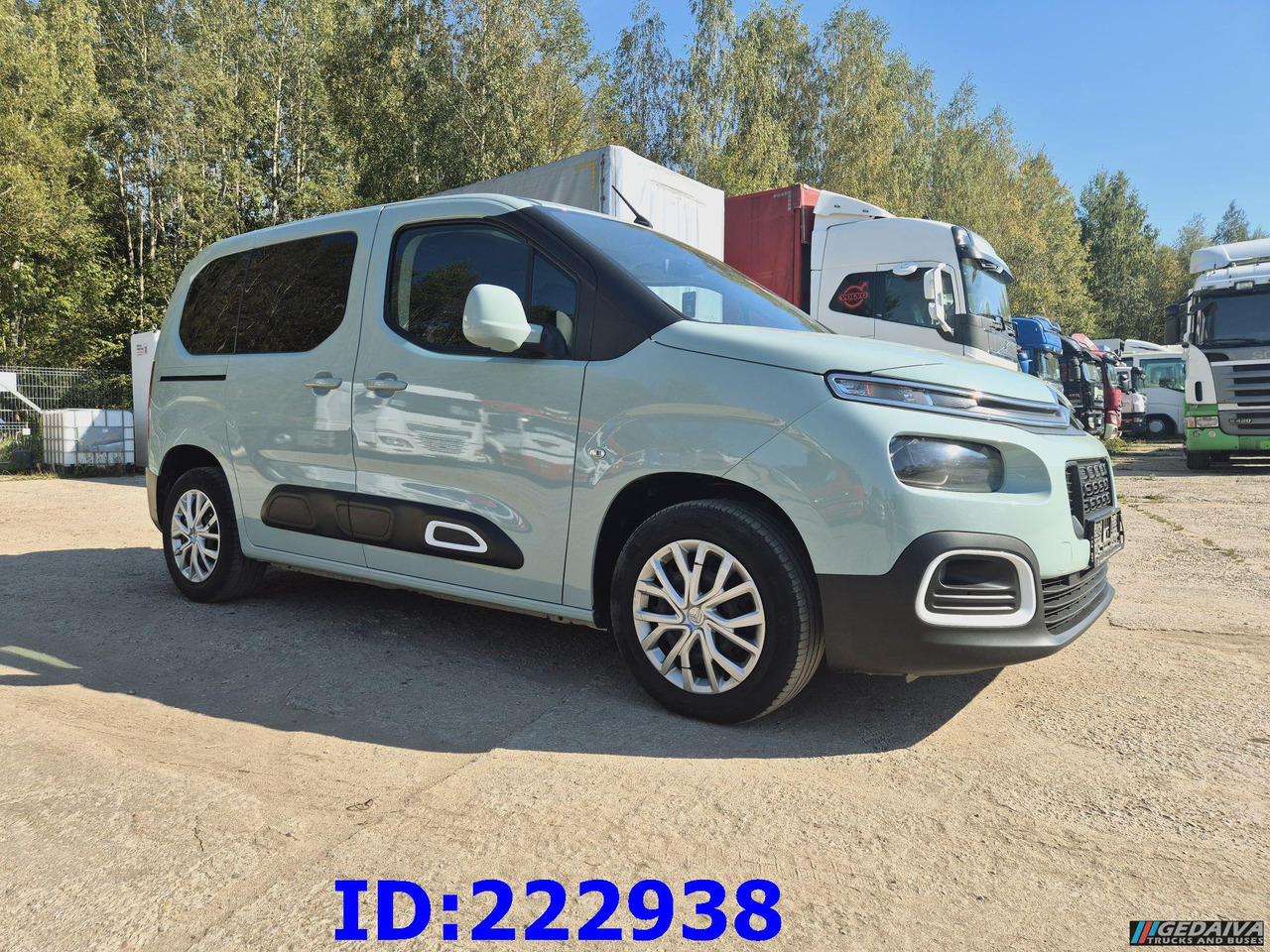CITROEN Berlingo - Automóvel: foto 4 CITROEN Berlingo - Automóvel: foto 4