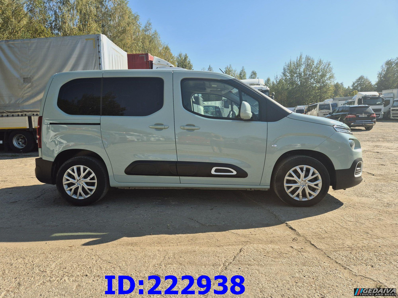 CITROEN Berlingo - Automóvel: foto 5 CITROEN Berlingo - Automóvel: foto 5