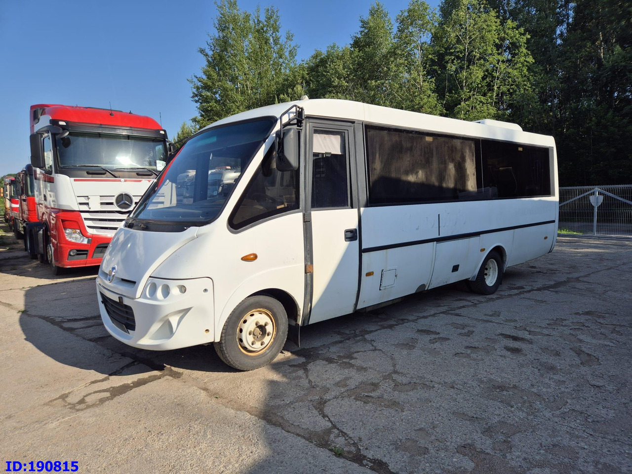 IVECO 65c18 Thesi Kapena 27place (Engine problem) - Autocarro: foto 4 IVECO 65c18 Thesi Kapena 27place (Engine problem) - Autocarro: foto 4