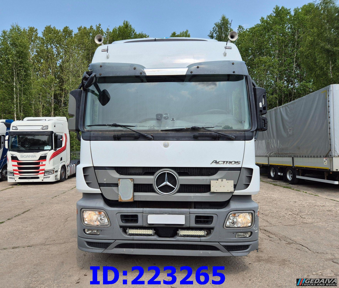 MERCEDES-BENZ Actros 2541 6x2 Retarder Open side box - Camião isotérmico: foto 2 MERCEDES-BENZ Actros 2541 6x2 Retarder Open side box - Camião isotérmico: foto 2