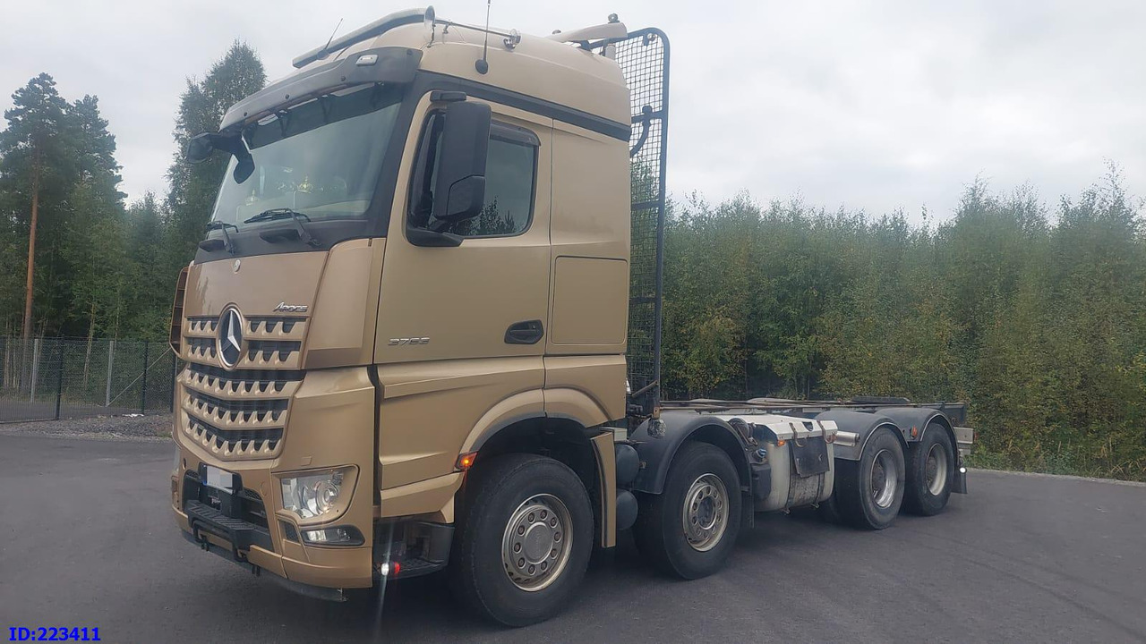 MERCEDES-BENZ Arocs 3763 8x4 Euro6 - Camião chassi: foto 1 MERCEDES-BENZ Arocs 3763 8x4 Euro6 - Camião chassi: foto 1