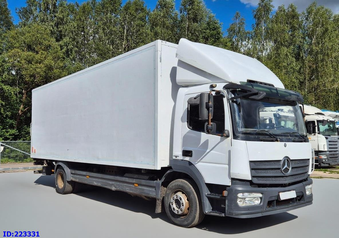 MERCEDES-BENZ Atego 1221 Euro6 (Open side box) - Camião isotérmico: foto 4 MERCEDES-BENZ Atego 1221 Euro6 (Open side box) - Camião isotérmico: foto 4
