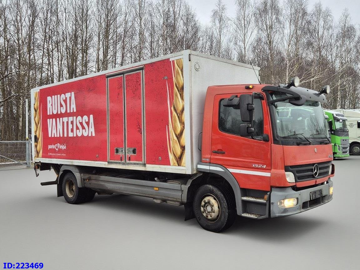 MERCEDES-BENZ Atego 1524 - Camião furgão: foto 4 MERCEDES-BENZ Atego 1524 - Camião furgão: foto 4