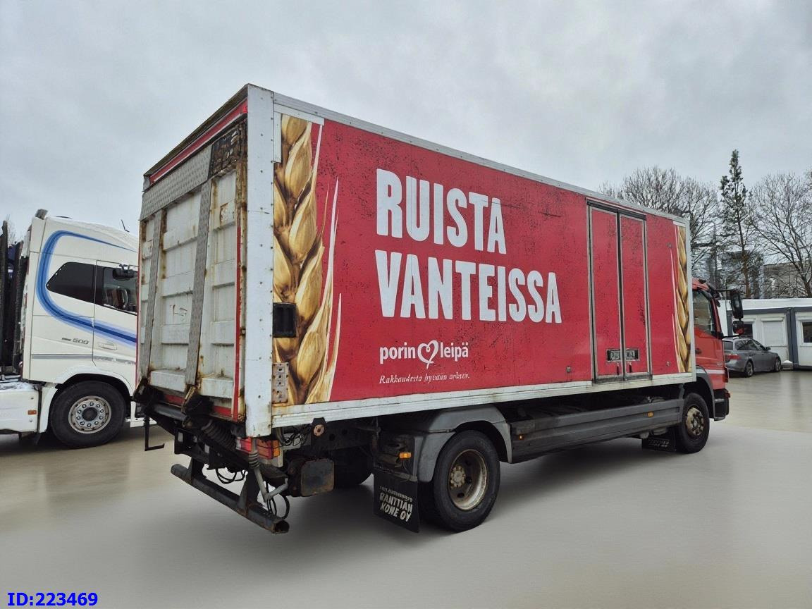 MERCEDES-BENZ Atego 1524 - Camião furgão: foto 5 MERCEDES-BENZ Atego 1524 - Camião furgão: foto 5