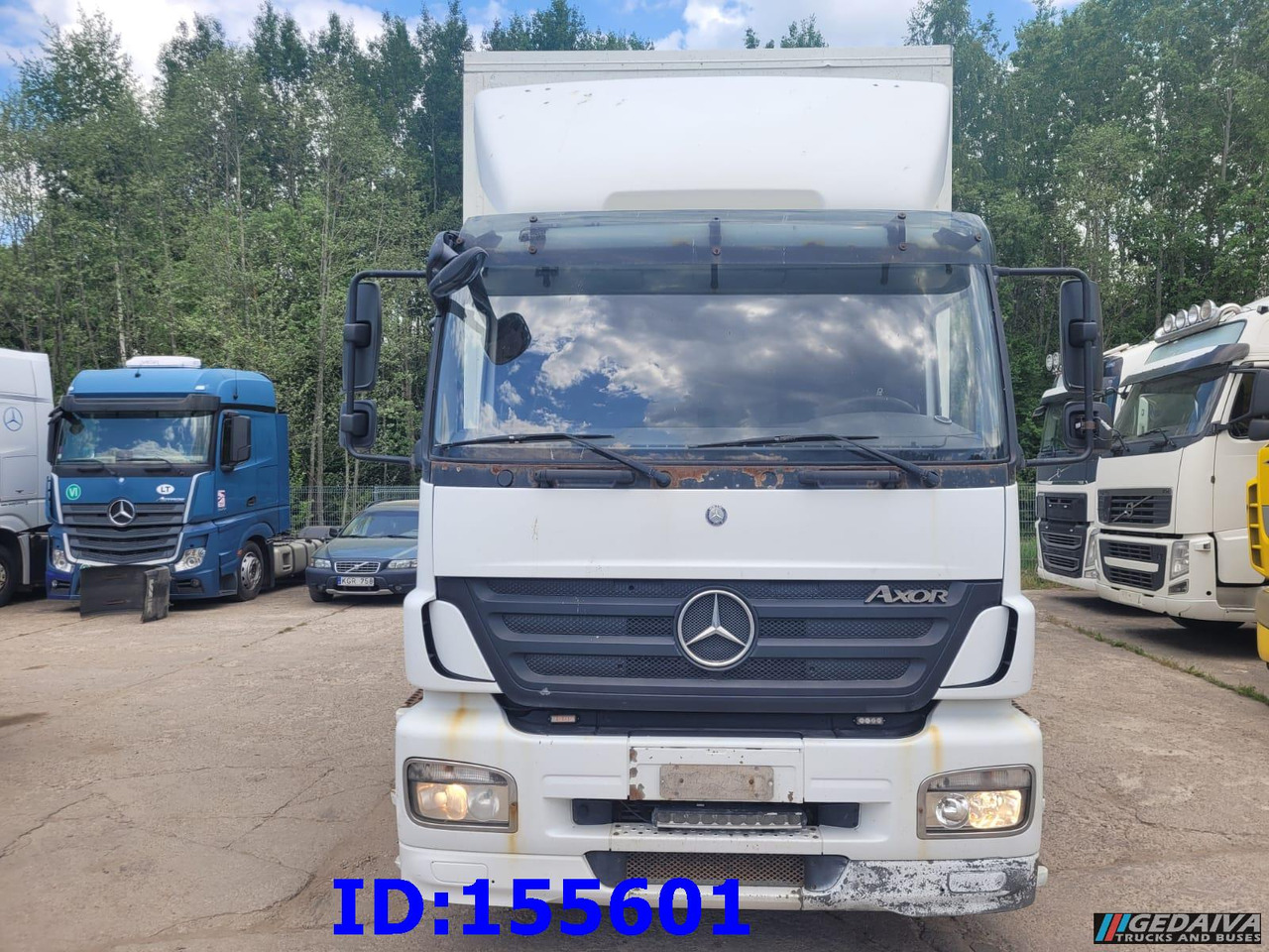 MERCEDES-BENZ Axor 1828 Manual - Camião isotérmico: foto 2 MERCEDES-BENZ Axor 1828 Manual - Camião isotérmico: foto 2