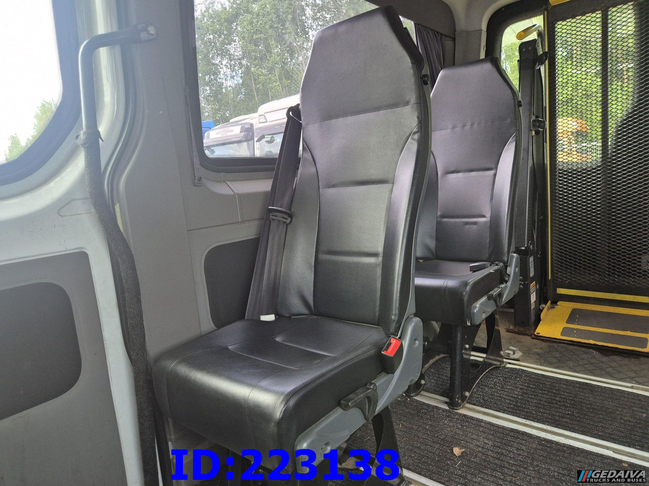 Autocarro MERCEDES-BENZ Sprinter 213 - Euro5: foto 15