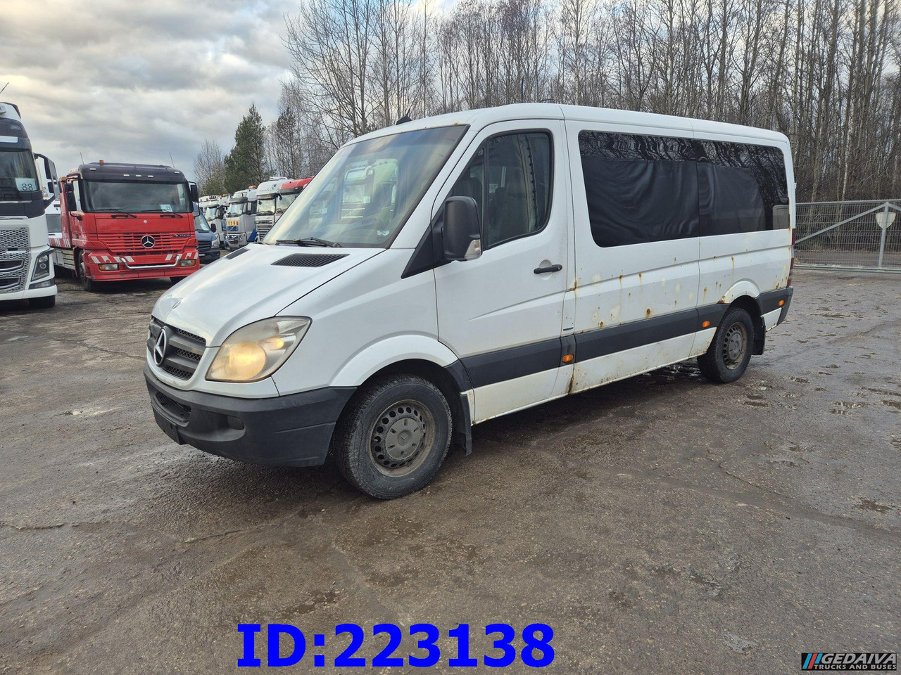 MERCEDES-BENZ Sprinter 213 - Euro5 - Autocarro: foto 4 MERCEDES-BENZ Sprinter 213 - Euro5 - Autocarro: foto 4