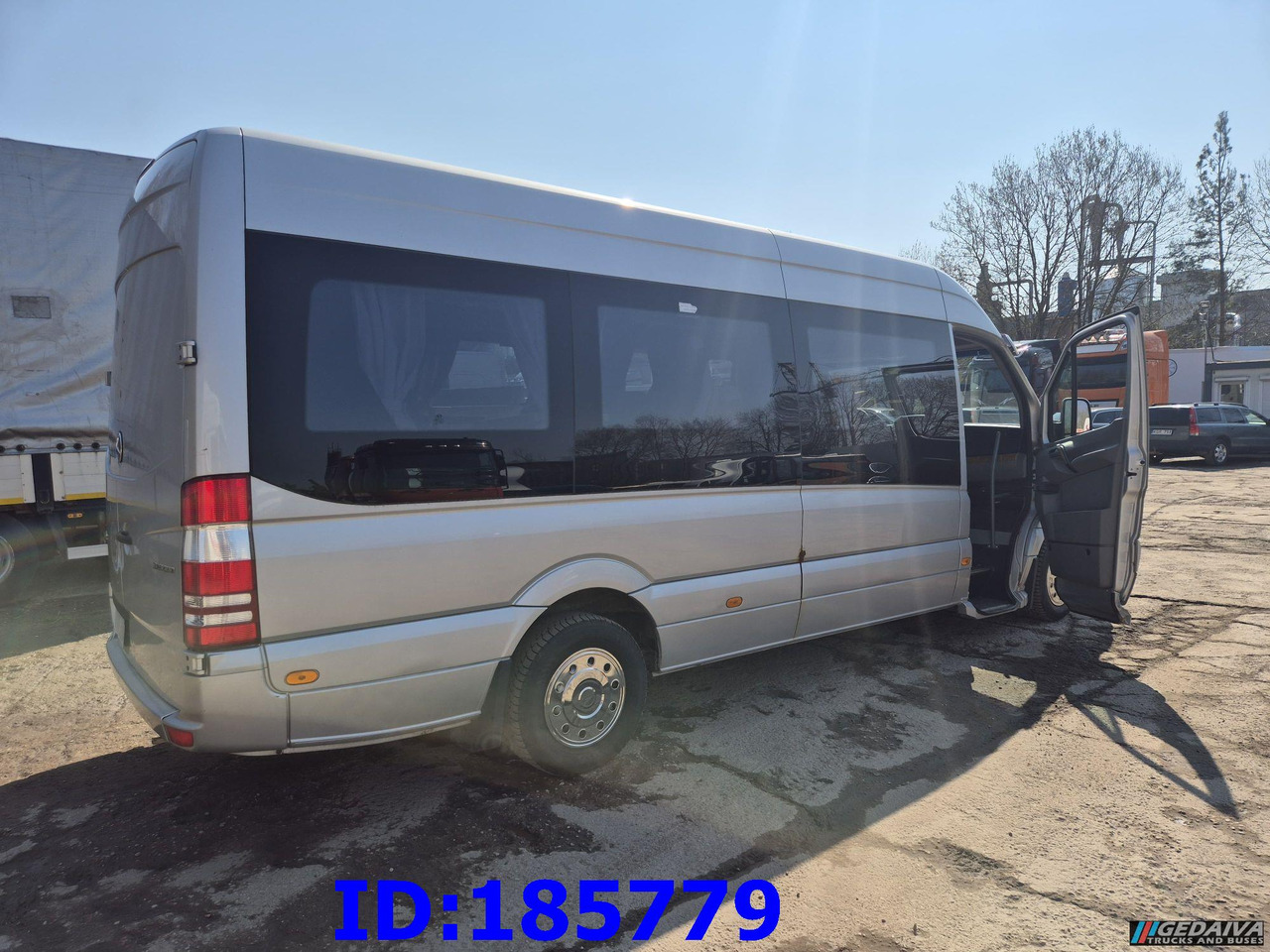 MERCEDES-BENZ Sprinter 316 - VIP - Avestark - Autocarro: foto 5 MERCEDES-BENZ Sprinter 316 - VIP - Avestark - Autocarro: foto 5
