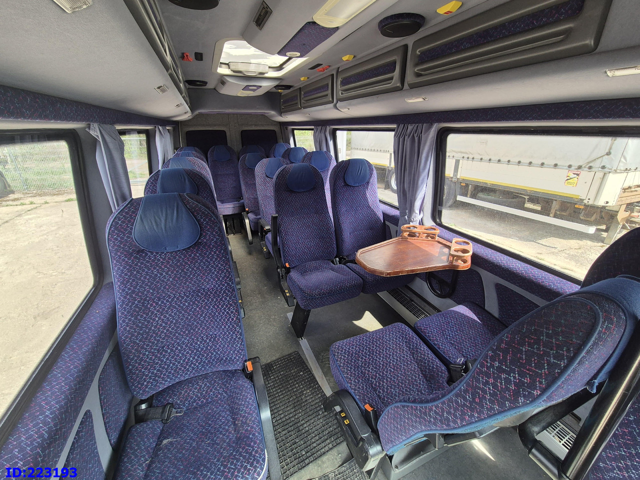 Minibus, Furgão de passageiros MERCEDES-BENZ Sprinter 416 VIP AC 17-seater: foto 18