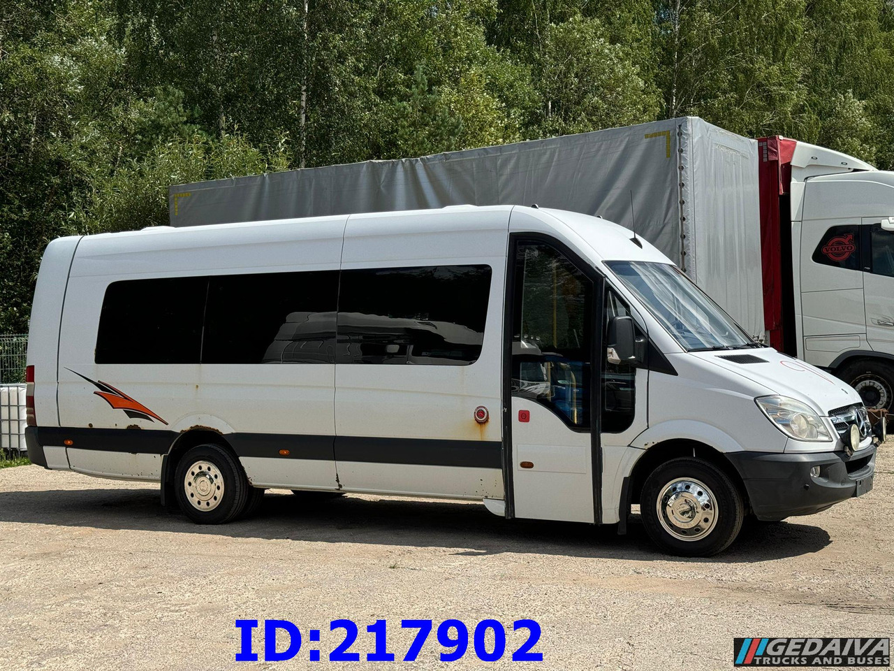 MERCEDES-BENZ Sprinter 516 - VIP - 23 Seater - Autocarro: foto 4 MERCEDES-BENZ Sprinter 516 - VIP - 23 Seater - Autocarro: foto 4
