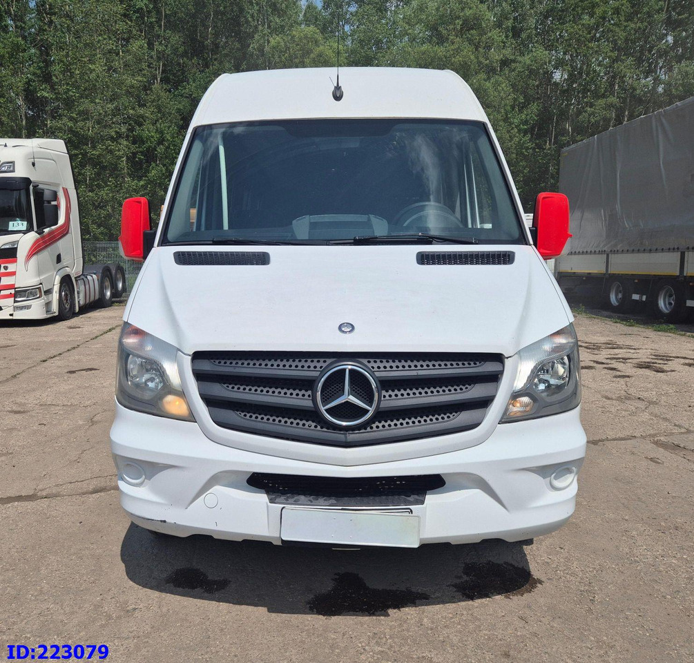 MERCEDES-BENZ Sprinter 516 - VIP - Euro6 - 17 places - Autocarro: foto 2 MERCEDES-BENZ Sprinter 516 - VIP - Euro6 - 17 places - Autocarro: foto 2