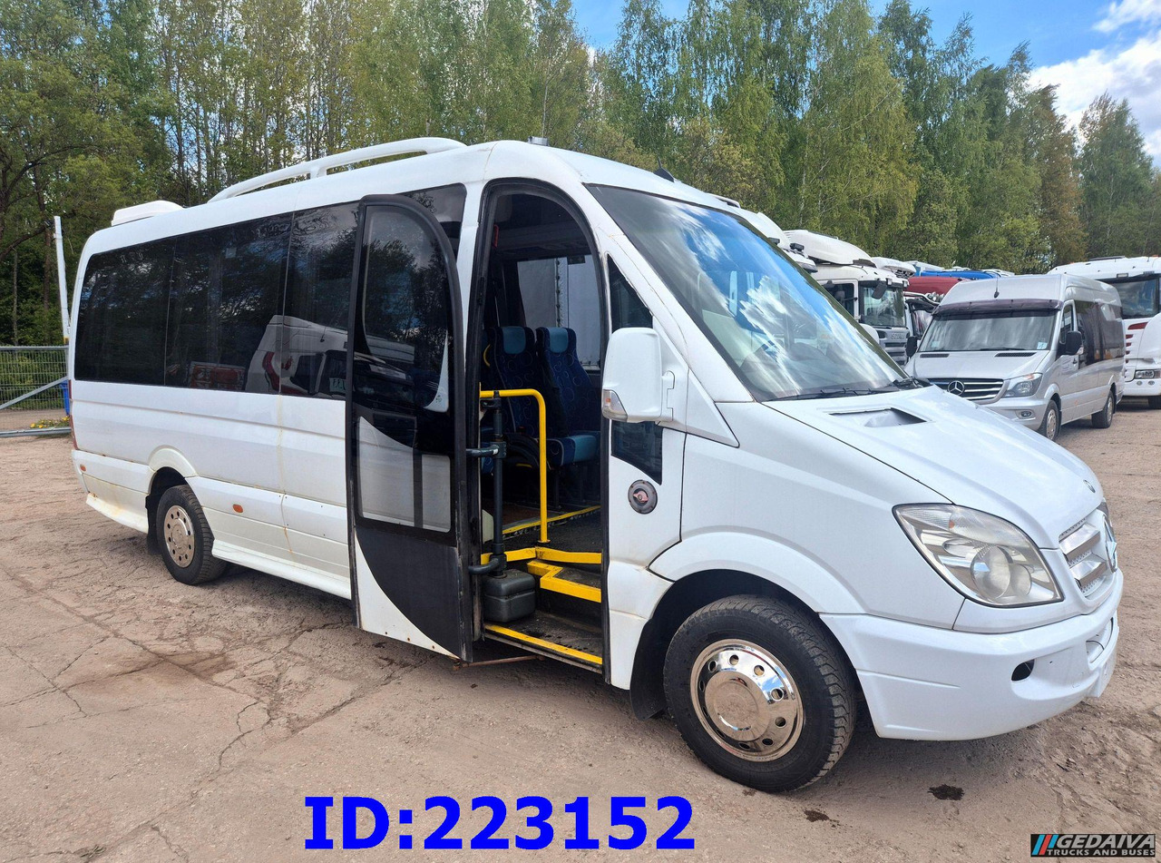 MERCEDES-BENZ Sprinter 518-VIP- 17 places - Autocarro: foto 1 MERCEDES-BENZ Sprinter 518-VIP- 17 places - Autocarro: foto 1
