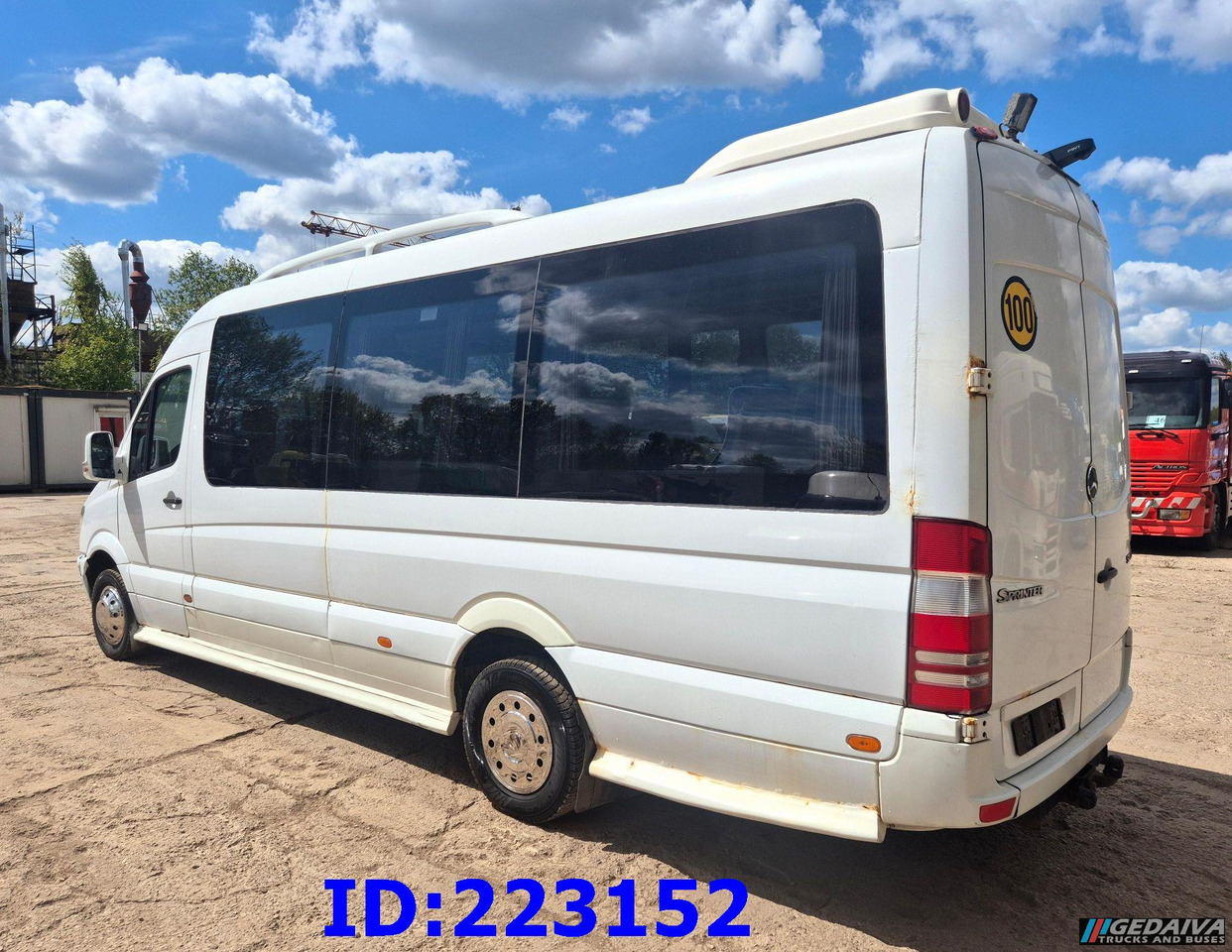 MERCEDES-BENZ Sprinter 518-VIP- 17 places - Autocarro: foto 5 MERCEDES-BENZ Sprinter 518-VIP- 17 places - Autocarro: foto 5