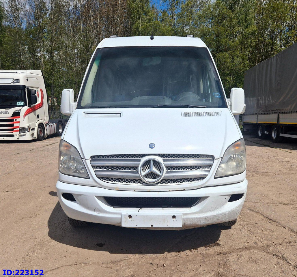 MERCEDES-BENZ Sprinter 518-VIP- 17 places - Minibus, Furgão de passageiros: foto 2 MERCEDES-BENZ Sprinter 518-VIP- 17 places - Minibus, Furgão de passageiros: foto 2